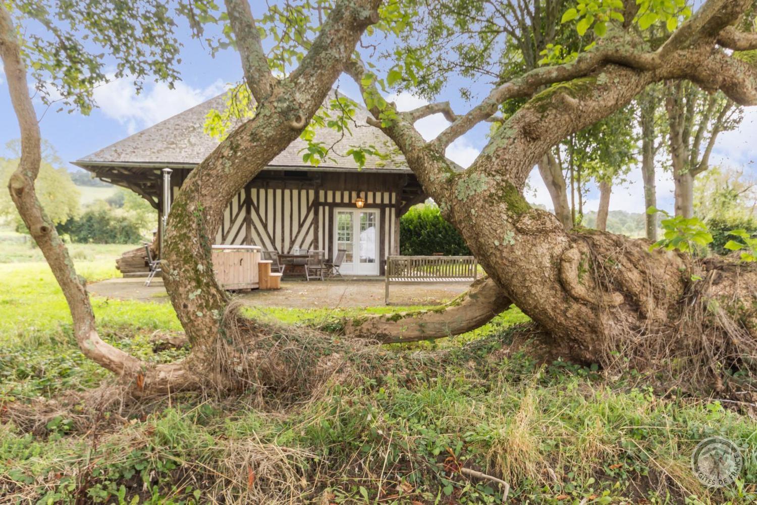 L'Atelier A L'Oree Des Bois Saint-Pierre-en-Auge المظهر الخارجي الصورة